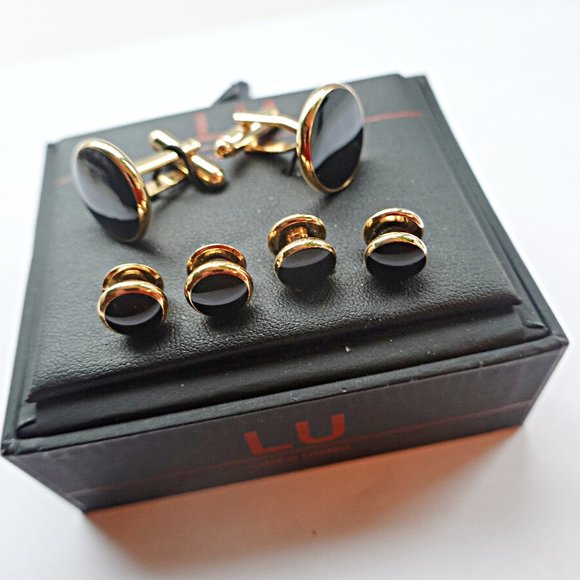 Men's Black and Gold Cufflinks Studs NEW - Picture 1 of 2